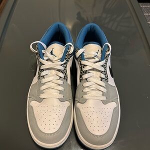 Air Jordan 1 low- size 10